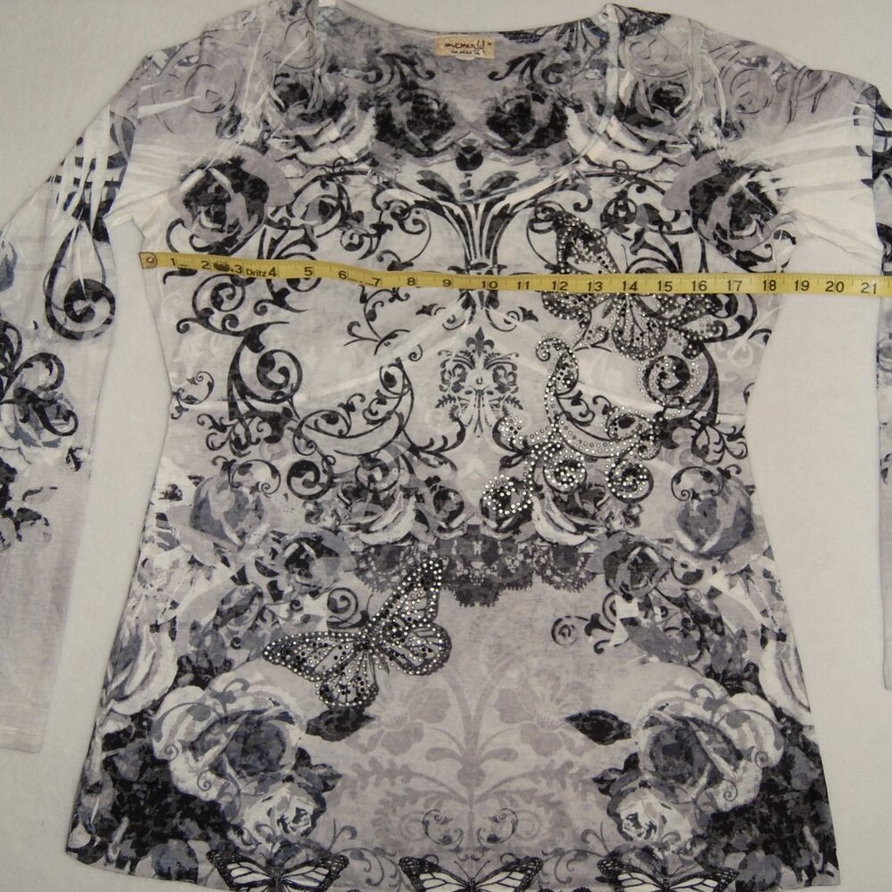 NWOT One World Women M Butterfly Studded Blouse, Long Sleeve - Picture 6 of 8